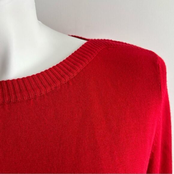 Red Sweater, Size Large, Cable & Gauge - Picture 4 of 8